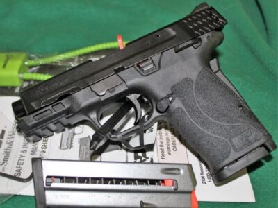 Smith & Wesson M&P9 M2.0 Shield EZ 9MM